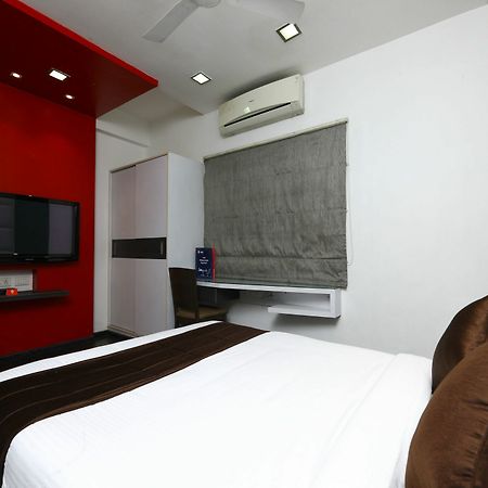 צ'נאי Oyo 9911 Apartment Shylee Niwas מראה חיצוני תמונה